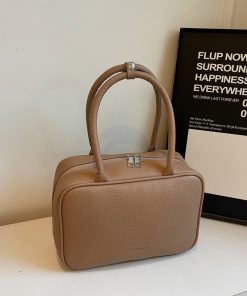 Minimalist High-End Feel Women's Bowling Bag - Versatile Shoulder and Handheld Retro Style for Spring/Summer 2025