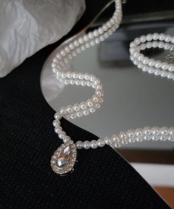 Minimalist High-End Layered Necklace with Exquisite Diamond and Pearl Accents for Elegant Fashion