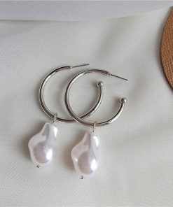 Minimalist Irregular Pearl Earrings for Women - Versatile Cool Style Jewelry for Everyday Wear