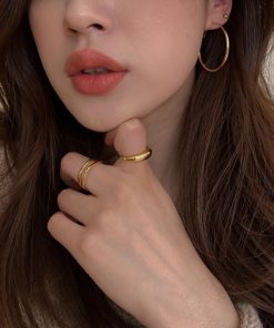 Minimalist Korean Classic Metal Hoop Earrings - Simple Versatile Gold-Plated Stud Jewelry for Women