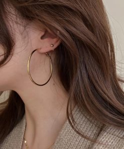 Minimalist Korean Classic Metal Hoop Earrings - Simple Versatile Gold-Plated Stud Jewelry for Women