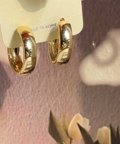 Minimalist Korean Style Gold Diamond-Studded Hoop Earrings - Exquisite Cold Style Ear Clips for Chic Fashion Statement