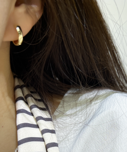 Minimalist Korean Style Gold Diamond-Studded Hoop Earrings - Exquisite Cold Style Ear Clips for Chic Fashion Statement
