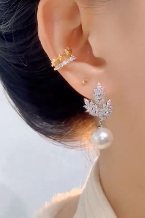 Minimalist Micro-Inlaid Diamond Maple Leaf Bead Earrings - Elegant Autumn/Winter Style, Hypoallergenic Fashion Jewelry