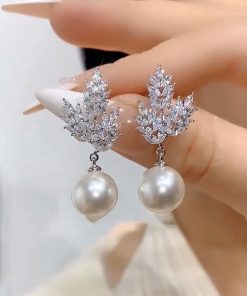 Minimalist Micro-Inlaid Diamond Maple Leaf Bead Earrings - Elegant Autumn/Winter Style, Hypoallergenic Fashion Jewelry