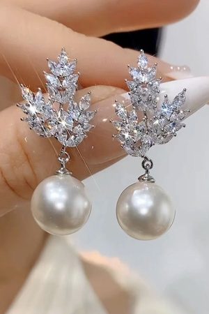 Minimalist Micro-Inlaid Diamond Maple Leaf Bead Earrings - Elegant Autumn/Winter Style, Hypoallergenic Fashion Jewelry