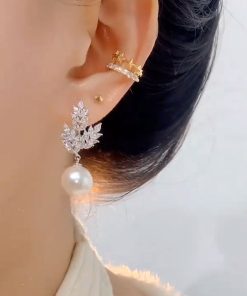 Minimalist Micro-Inlaid Diamond Maple Leaf Bead Earrings - Elegant Autumn/Winter Style, Hypoallergenic Fashion Jewelry