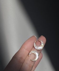 Minimalist Moon Earrings for Women, Japanese & Korean Style, Mother-of-Pearl Inlaid, Pure Silver, Trendy Cold Aesthetic