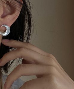 Minimalist Moon Earrings for Women, Japanese & Korean Style, Mother-of-Pearl Inlaid, Pure Silver, Trendy Cold Aesthetic