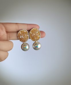 Minimalist Oval Crystal Earrings with Diamond-Inlaid Pearl Studs - High-End Versatile Accessories Popular in Japan and South Korea
