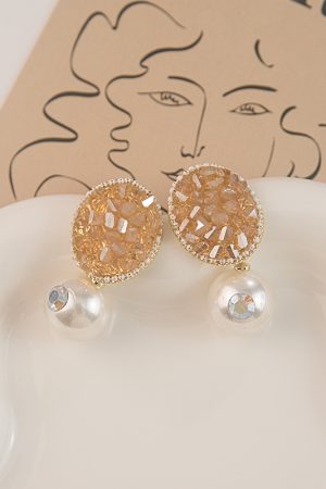Minimalist Oval Crystal Earrings with Diamond-Inlaid Pearl Studs - High-End Versatile Accessories Popular in Japan and South Korea