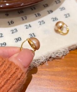 Minimalist Pearl Earrings - Versatile Niche Design Ear Clips for Trendy Fashion Accessories