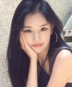 Minimalist Retro Exaggerated Hoop Earrings - High-End Fashionable Niche Design Jewelry