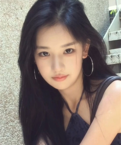 Minimalist Retro Exaggerated Hoop Earrings - High-End Fashionable Niche Design Jewelry