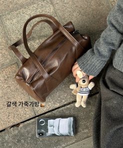 Minimalist Retro Tote Bag for Women - High-End Underarm Baguette Shoulder Handbag for Commuting & Everyday Style