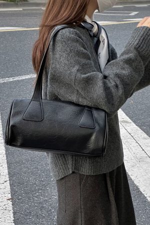 Minimalist Retro Tote Bag for Women - High-End Underarm Baguette Shoulder Handbag for Commuting & Everyday Style
