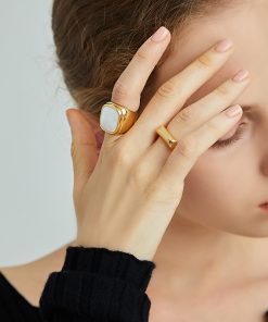 Minimalist Ring for Women, Trendy Index Finger Design, Retro Fashion, European American Style, Simple Temperament, Unique Personality