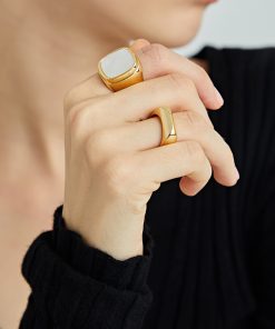 Minimalist Ring for Women, Trendy Index Finger Design, Retro Fashion, European American Style, Simple Temperament, Unique Personality