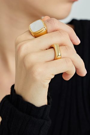 Minimalist Ring for Women, Trendy Index Finger Design, Retro Fashion, European American Style, Simple Temperament, Unique Personality