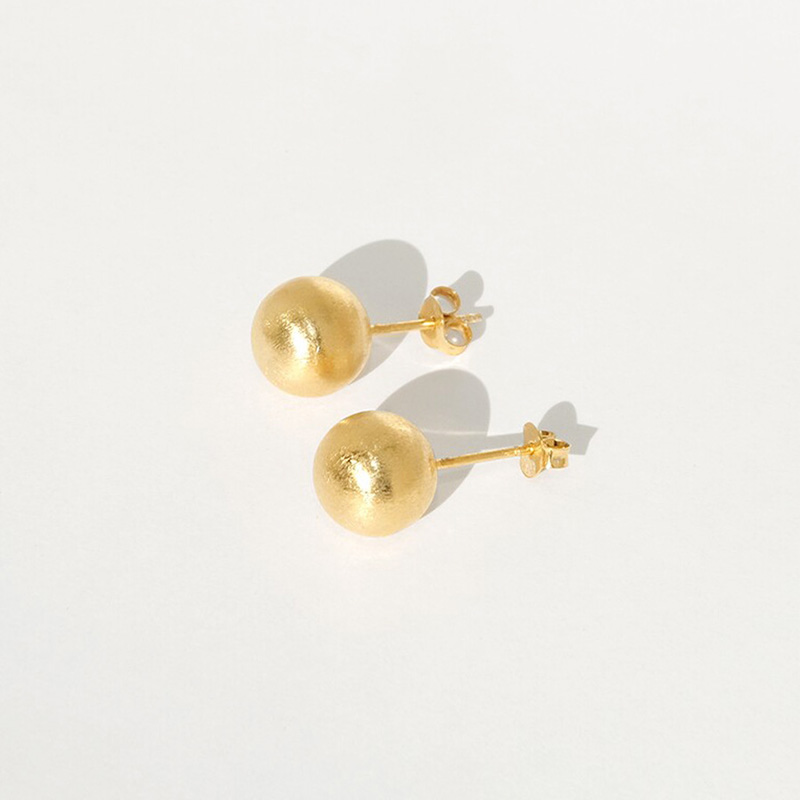 Minimalist Round Ball Stud Earrings - Casual Retro European American Style for Everyday Wear Minimalist Round Ball Stud Earrings - Casual Retro European American Style for Everyday Wear