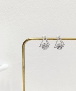 Minimalist S925 Silver Double Triangle Diamond Pendant Earrings - Stylish Three-Dimensional Jewelry for Modern Elegance
