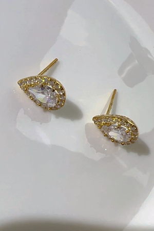 Minimalist Small Square Pink Diamond Water Drop Zircon Stud Earrings - Elegant Fashion Jewelry for Everyday Wear