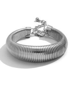 Minimalist Snake Bone Choker Necklace - Exaggerated Clavicle Jewelry - European American Fashion Accessories for a Chic Look