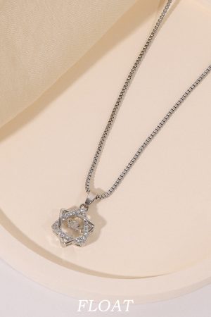 Minimalist Sparkling Zircon Starburst Necklace for Women â€“ Geometric Dainty Collarbone Chain, Versatile Gift Accessory