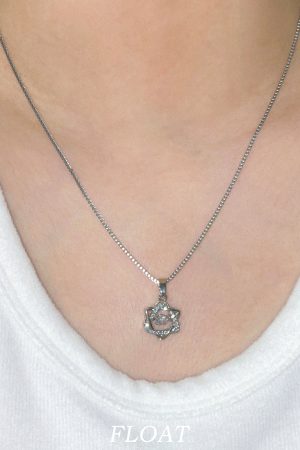 Minimalist Sparkling Zircon Starburst Necklace for Women â€“ Geometric Dainty Collarbone Chain, Versatile Gift Accessory