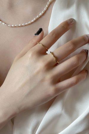 Minimalist Stacked Rings Set for Women - Non-Fading Floating Joint Rings, Simple Plain Circle Tail Rings - Versatile Fashion Accessory