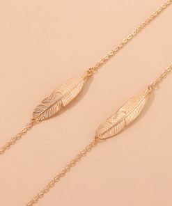 Minimalist Symmetrical Alloy Metal Feather Glasses Chain â€“ Versatile Anti-Slip Anti-Lost Lanyard for Everyday Use