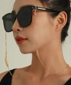 Minimalist Symmetrical Alloy Metal Feather Glasses Chain â€“ Versatile Anti-Slip Anti-Lost Lanyard for Everyday Use