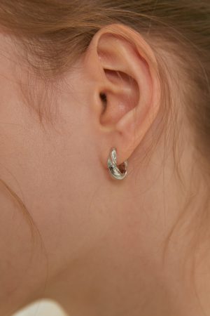 Minimalist Twisted Surface Hoop Earrings - Daily Commuter Fashion in Brass Gold-Plated - Simple Yet Stylish Accessories