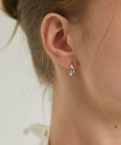 Minimalist Twisted Surface Hoop Earrings - Daily Commuter Fashion in Brass Gold-Plated - Simple Yet Stylish Accessories