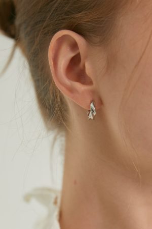 Minimalist Twisted Surface Hoop Earrings - Daily Commuter Fashion in Brass Gold-Plated - Simple Yet Stylish Accessories
