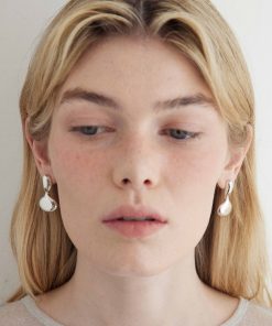 Minimalist Vintage Water Drop Pendant Gold-Plated Silver Earrings - Unique High-End Design