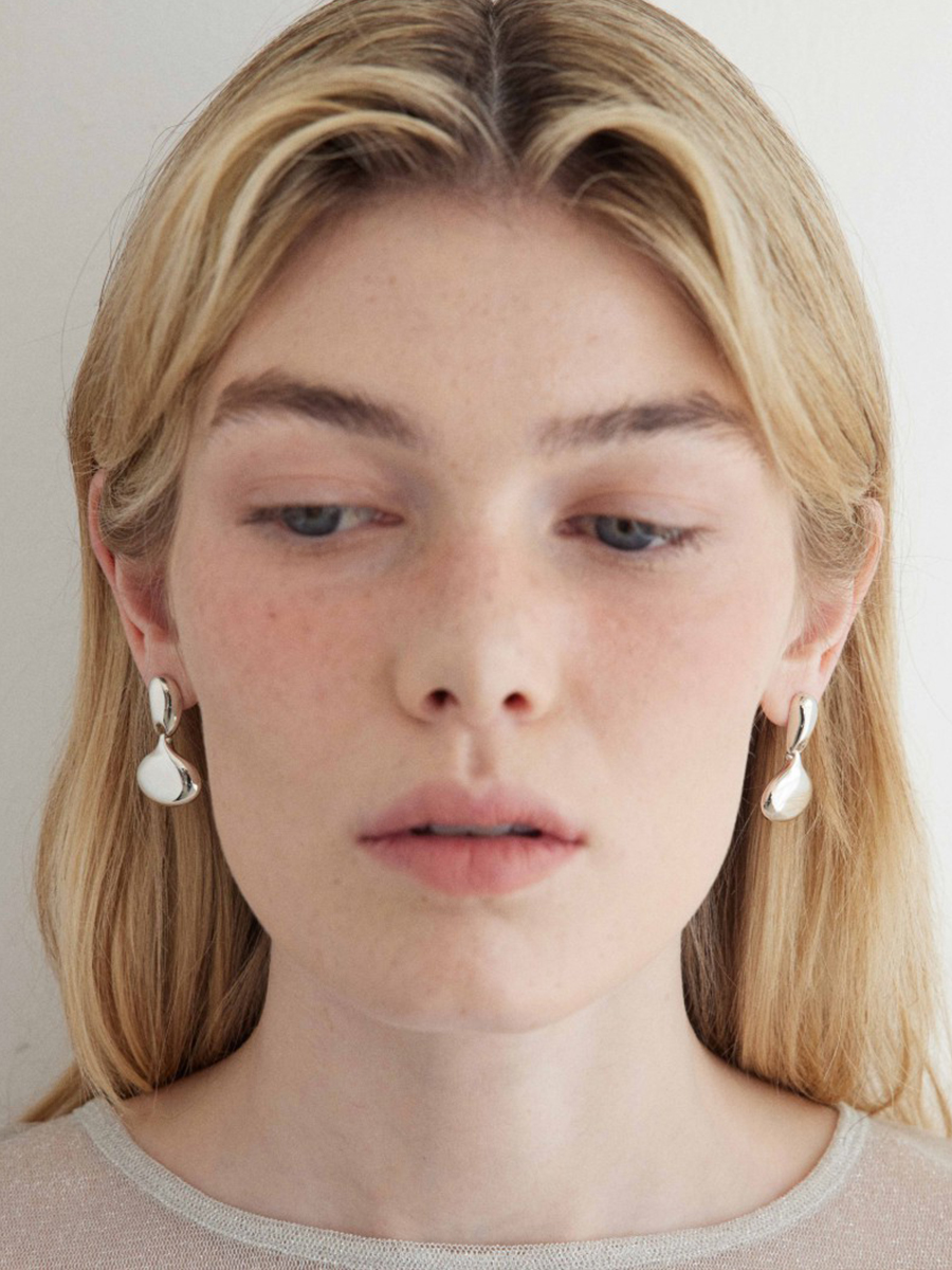 Minimalist Vintage Water Drop Pendant Gold-Plated Silver Earrings - Unique High-End Design Minimalist Vintage Water Drop Pendant Gold-Plated Silver Earrings - Unique High-End Design