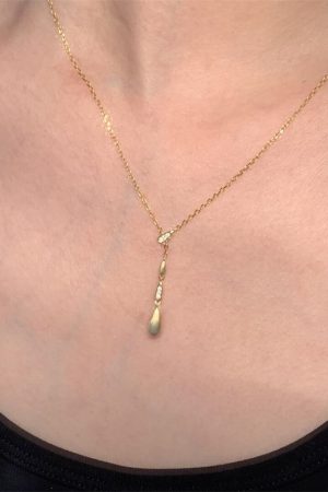 Minimalist Y-Shaped Brushed Water Droplet Diamond Ultra-Fine Clavicle Chain for Women - Exquisite Light Luxury High-End Accessory