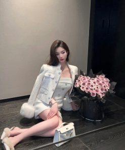 Mink Velvet White Woolen Suspender Dress for Autumn Winter - Heavy-Duty Fitted Short Skirt, Cozy Layering Essential