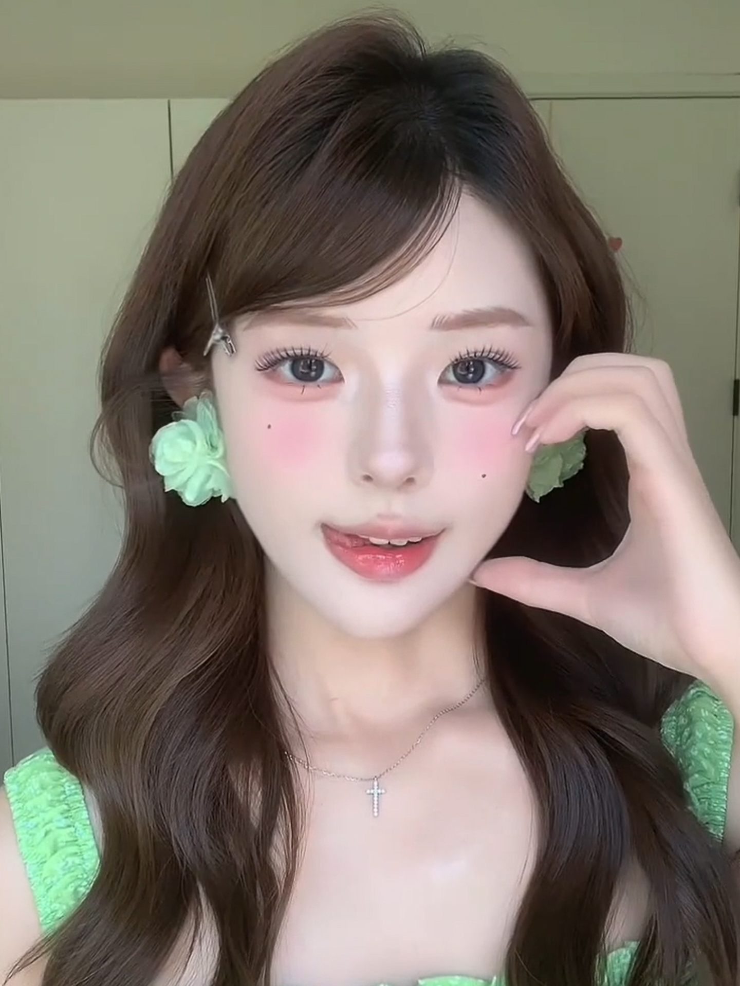 Mint Green Floral Earrings for Women - Summer Sweet High-End Vacation Style Ear Accessories, Unique and Stunning Niche Ear Studs Mint Green Floral Earrings for Women - Summer Sweet High-End Vacation Style Ear Accessories, Unique and Stunning Niche Ear Studs