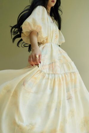 Misty Dawn French Oil Painting Print Relaxed Maxi Dress for Beach Vacation, Loose Slimming Style, Perfect for Summer 2025