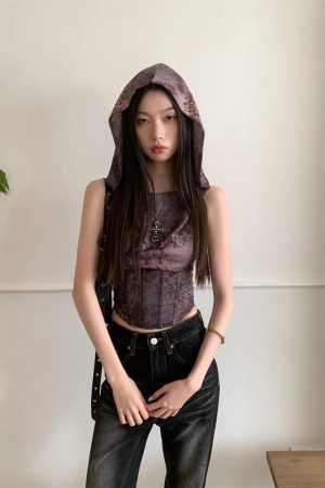 Modest Office Outfits Summer, Minimalist Feminine Outfits - Hooded Corset Top