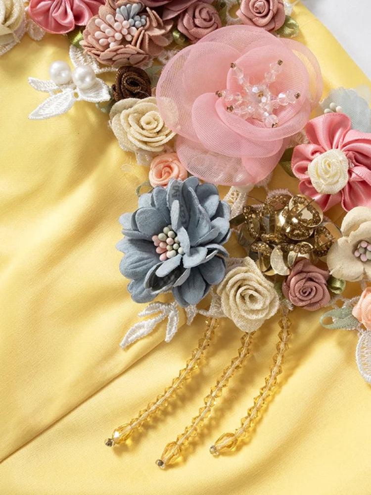 Movie Outfit Ideas, Lawyer Fashion - Yellow Corset Top Movie Outfit Ideas, Lawyer Fashion - Yellow Corset Top