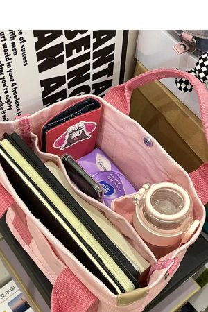 Multi-Compartment Canvas Tote Bag for Women - Versatile Crossbody Handbag, Lunch Bag, Ideal for Students and Commuting