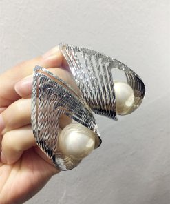 Multi-Layered Triangular Artificial Pearl Earrings for Slim Face - Statement Nightclub Accessories