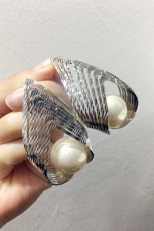 Multi-Layered Triangular Artificial Pearl Earrings for Slim Face - Statement Nightclub Accessories