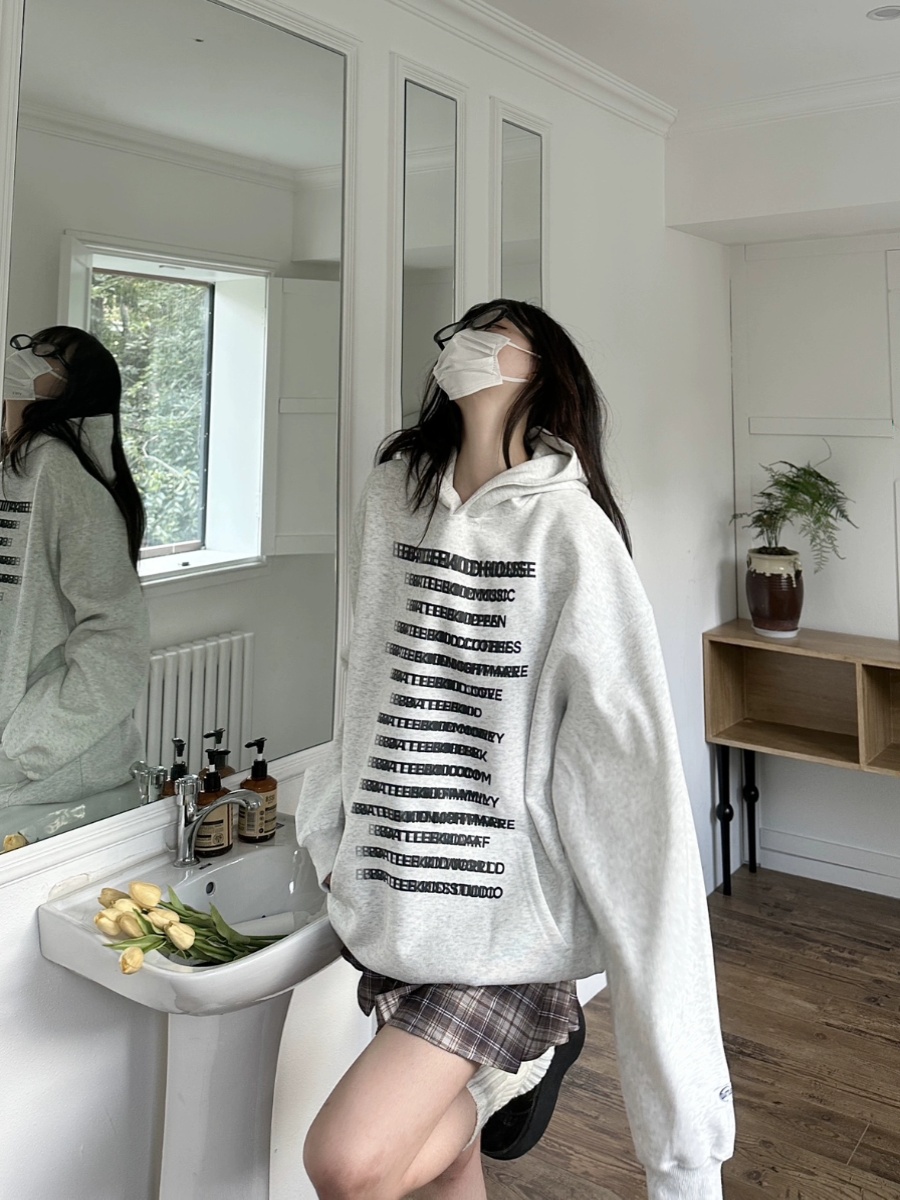 Multicolor Hoodie with Original Letter Print - Handmade Casual Loose Unisex Top for Couples - Y2K Street Style Multicolor Hoodie with Original Letter Print - Handmade Casual Loose Unisex Top for Couples - Y2K Street Style