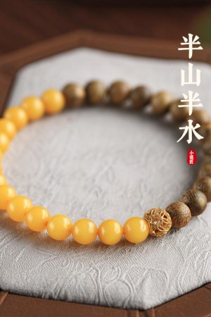 Natural Agarwood and Sandalwood Bracelet for Women, Calming Sleep Aid, Beeswax Amber, High-End Collectible Jewelry