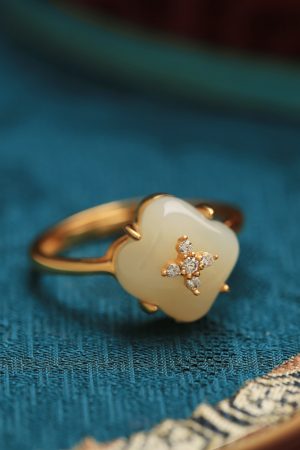 Natural Hetian Jade Four-Leaf Clover Ring for Women - 18K Gold-Plated Luxury Jade Index Finger Ring, Elegant Women's Jewelry