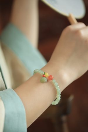 Natural Hetian Jade Lotus Pod Beaded Bracelet for Women, Summer Green Jade Jewelry, Unique Gift for Girls, Stylish Accessory